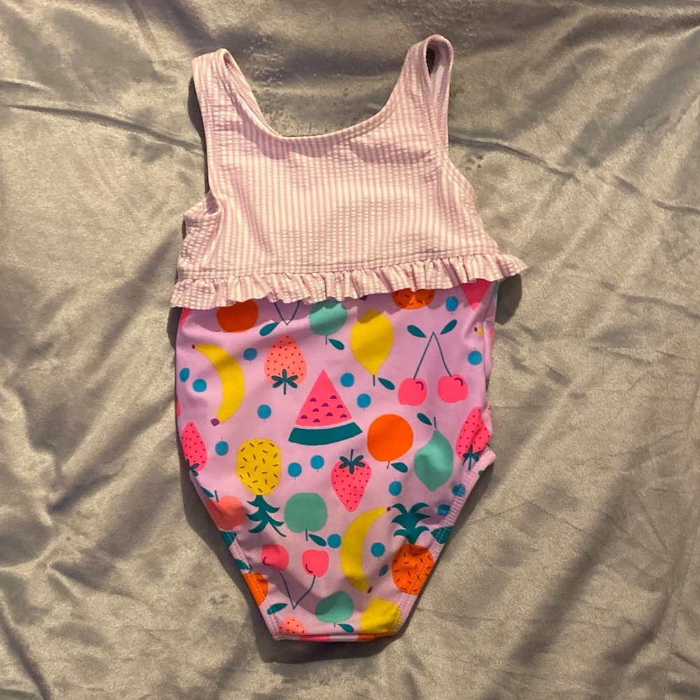 Swimsuit - Picture 2 of 5
